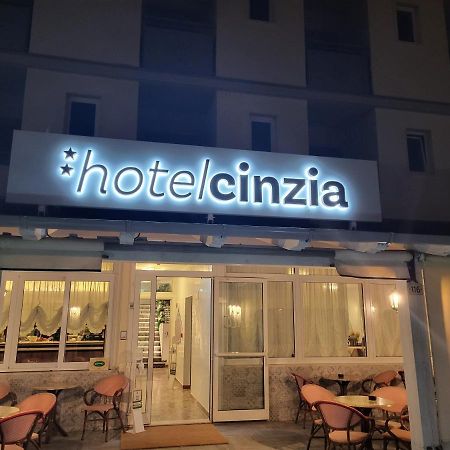 Hotel Cinzia Caorle Exterior photo
